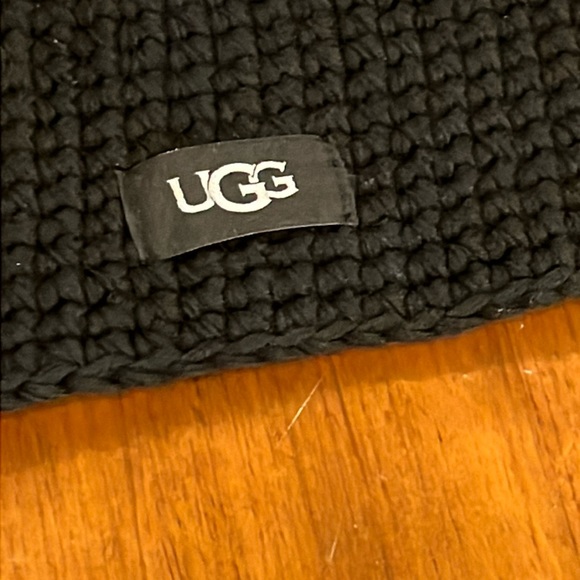 Ugg Australia Pom Winter Hat waffle new black one size acrylic Women’s Sized